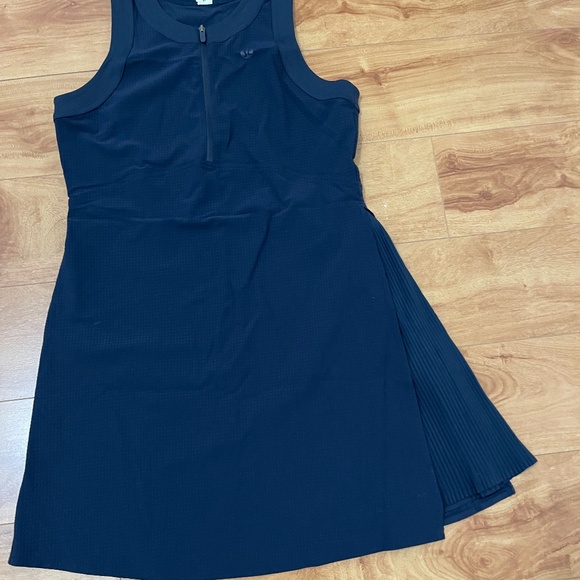 Lululemon Women Tennis Dress Pleated Dark Blue Sz 6 New without Tag - Picture 6 of 6
